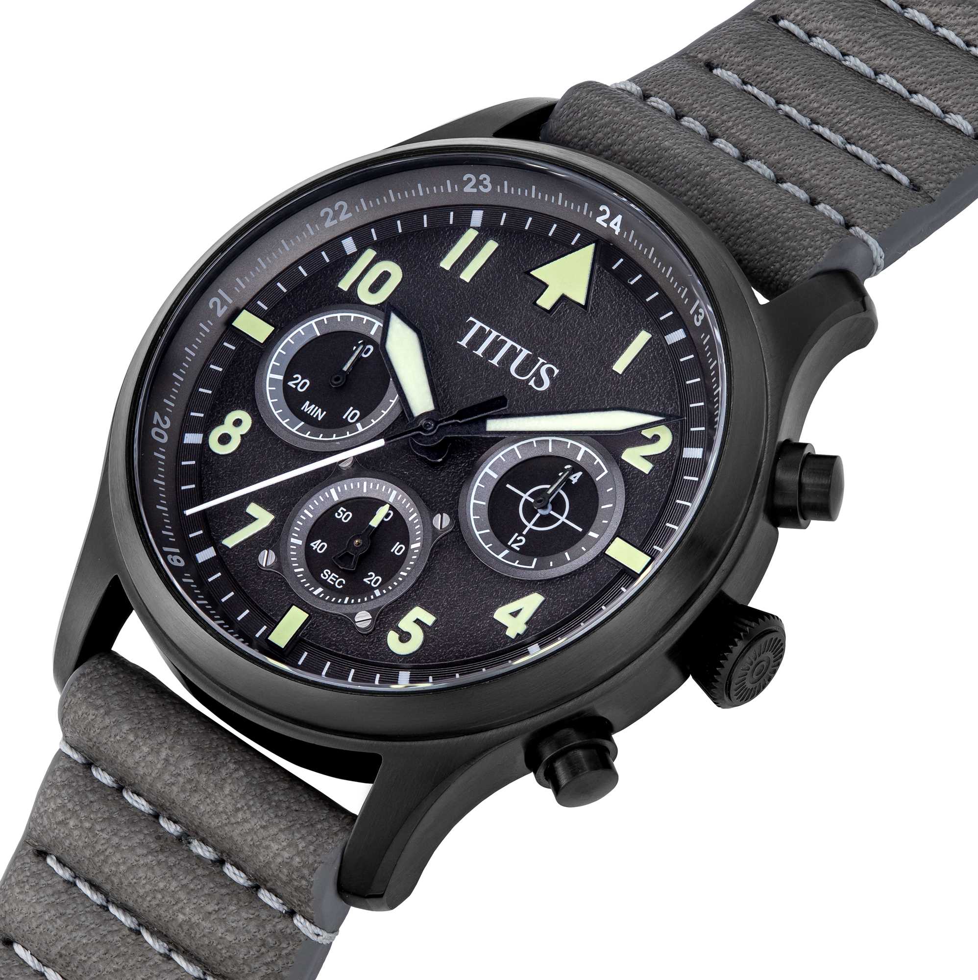 Modernist計時石英皮革腕錶 W06-03249-005